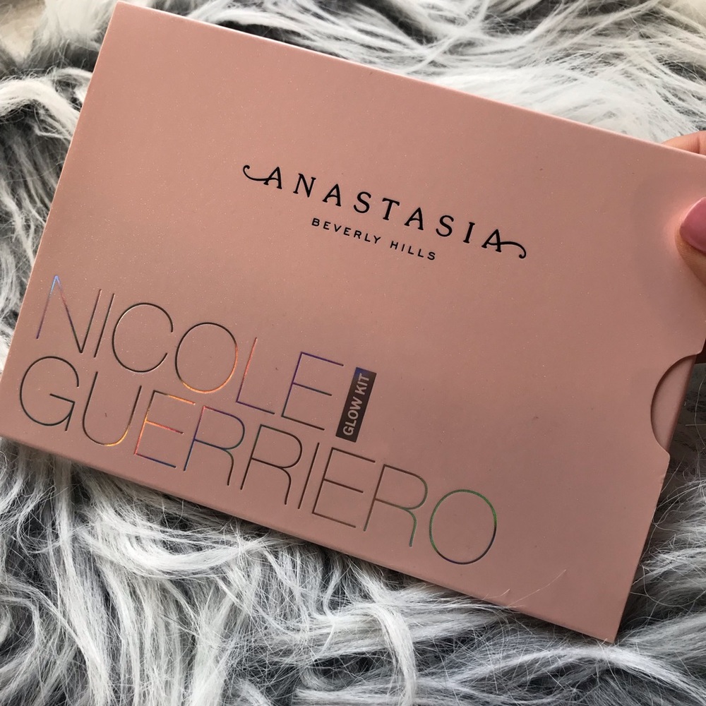 anastasia x nicole guerriero glow kit